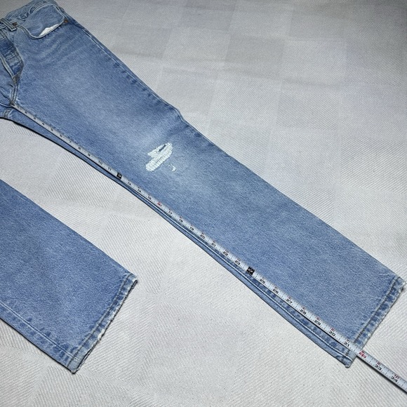 Levi's 501 Premium Jeans Womens 27x32 Distressed Repaired Button Fly Classic - Picture 16 of 16